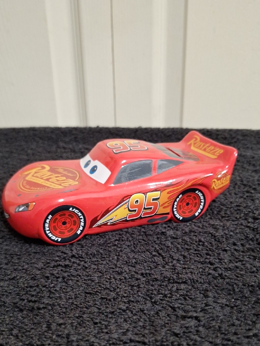 Disney Pixar Rust-eze Lightning McQueen Ceramic Piggy Bank